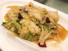 炝炒手撕包菜-福禄财东北菜(珠江帝景店)