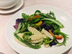 -匠心牛公馆·潮汕牛肉海鲜火锅(索菲特店)