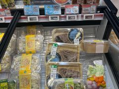 -盒马鲜生(丁香国际店)