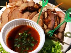 -滨海尚泰美食广场