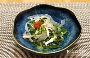 Pufferfish with Pomelo and Fish Skin Strips