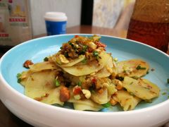 -有红鸡毛店·川菜(建设路店)