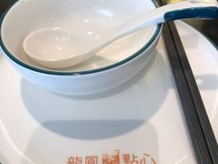 -龙凤点心饼家·39年老字号(松岗店)