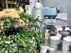 -Dior迪奥(上海世茂广场店)