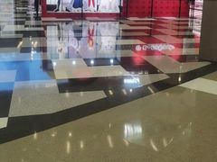 -上海来福士广场