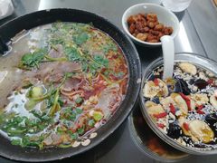 -陈记贵州遵义羊肉粉·酸汤鱼(法华镇路店)
