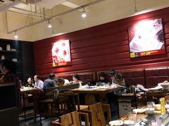 大堂-巴奴毛肚火锅(广益哥伦布店)