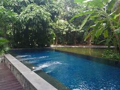 -三亚湾海居铂尔曼度假酒店