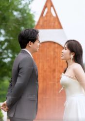 -雪中彩影婚纱摄影·微光艺术中心