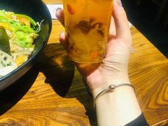 -万记麻辣烫国展总店
