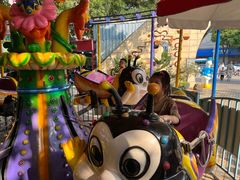 -顺德大良半月城游乐场