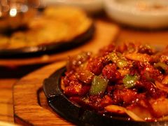 -枣玛露炭火烤肉脊骨锅