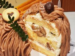 -顶东面包花园·生日蛋糕(世博店)