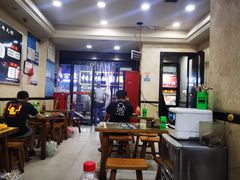 大堂-东北熏肉大饼(大学南路店)