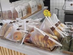 -焙丽拾光(麦凯乐直营店)