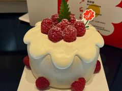 -花花卷卷·鲜食蛋糕(静安久光百货店)