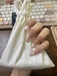 -十月·日式美甲美睫·纹眉