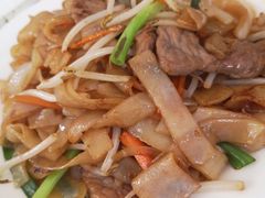 干炒牛河-成记海鲜粥(意大利风情街店)