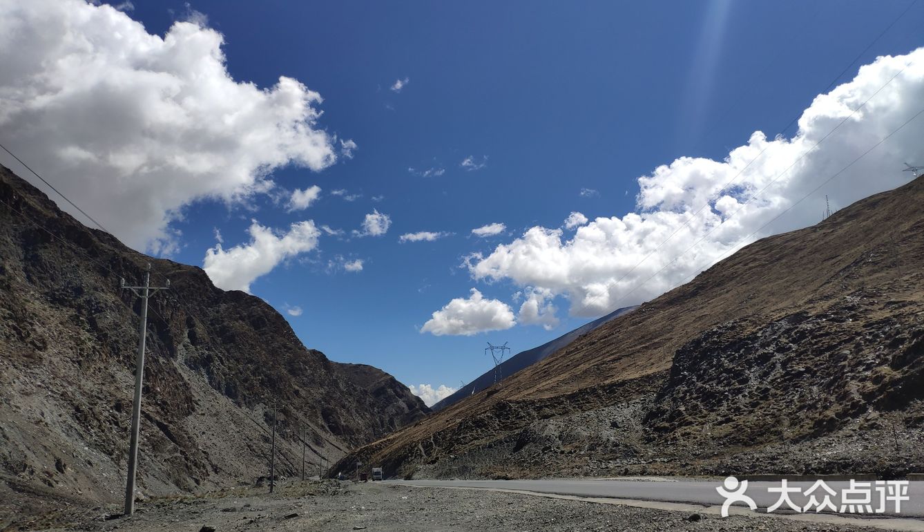 我在日喀则挺好的，无非也就是头晕头痛失眠耳鸣四肢无力。。。