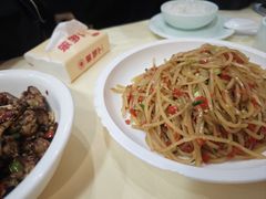 -笨罗卜浏阳菜馆(龙华鹏润达店)