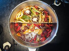 -湊湊火锅·茶憩(新中关购物中心店)