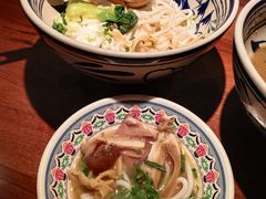 -鑫花溪牛肉米粉(东环大润发店)