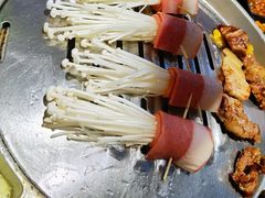 -哈哈碳都·牛肋条无限自助烤肉(台江万达店)