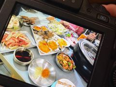-围炉肉舍•炭烤活鳗•丹东海鲜烤肉(步行街店)
