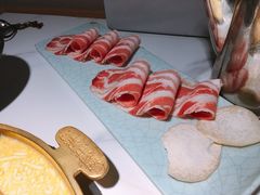 秘制黑猪五花-猪啊牛呀羊啊铜盘烤肉(正大广场店)