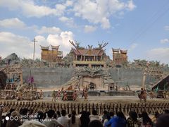 -七彩云南欢乐世界