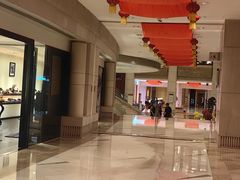-怡咖啡海鲜自助餐厅(浦东香格里拉店)