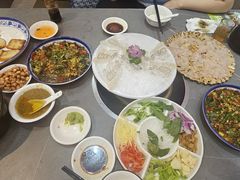 -官塘陈记鱼生·潮汕砂锅粥·牛肉火锅(潮枫路总店)