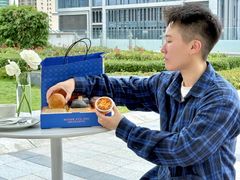 -昆明冠生园·鲜花饼·面包蛋糕(老街店)