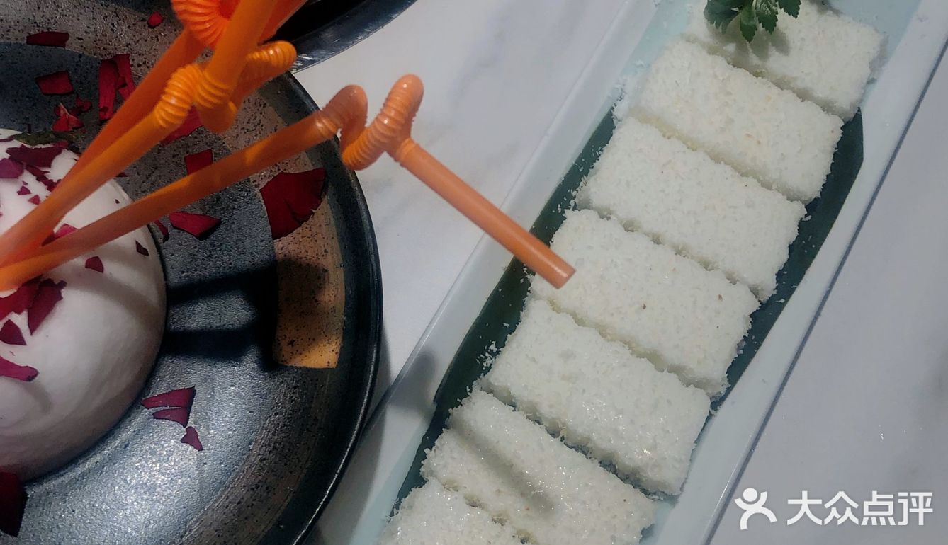 三亚旅游探店|这家椰子鸡果然名不虚传