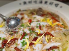 -江渔儿酸菜鱼(奥园广场金发购物中心店)