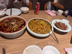 -红樱桃·欢乐餐厅(太原里店)
