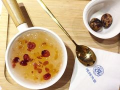 蔓越莓桃胶炖银耳-炖物24章·顺时轻养茶(杭州保利时光里店)