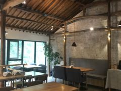 靠窗位-WILDS 野有食(碧坞店)