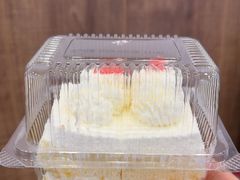 -红宝石·鲜奶小方·海派西点房(南丹店)