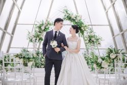 -雪中彩影婚纱摄影·微光艺术中心