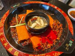 -三江两海老火锅(北京首店)