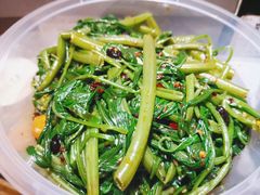 渝信香辣酱拌时蔬-渝信川菜(工体店)