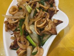 -覃记海鲜美食餐厅