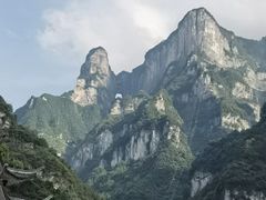 -富正毅三下锅·湘西韵味(天门山索道店)