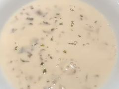 奶油蘑菇汤-萨莉亚意式餐厅(杭州滨江天街店)