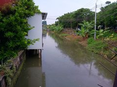 -辉记虾塘海鲜农庄
