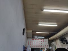 -曹宝林砂锅麻辣烫(星光路店)