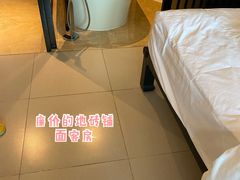 -三亚湾海居铂尔曼度假酒店