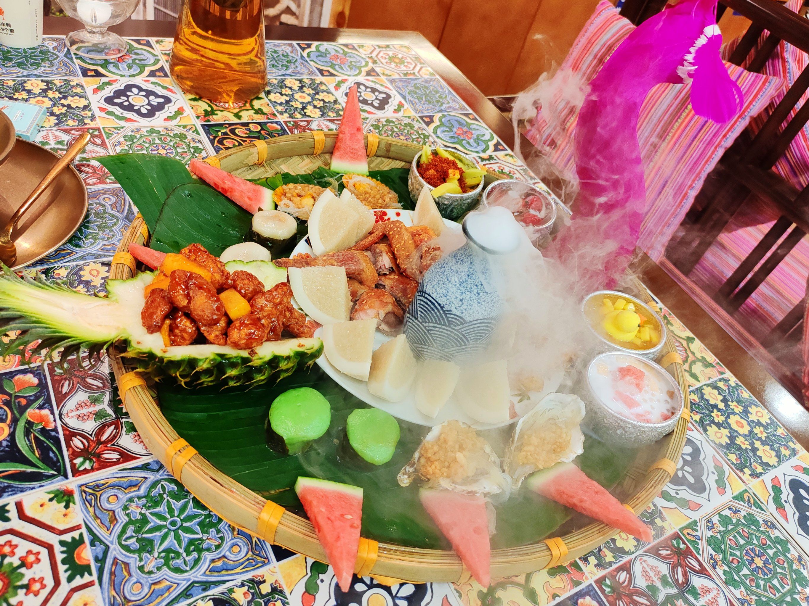 来吃海南簸箕宴啦