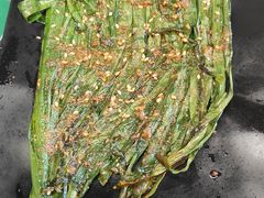 -许哥东北烧烤·铁丳烤串·宫后夹肉(繁花中心店)